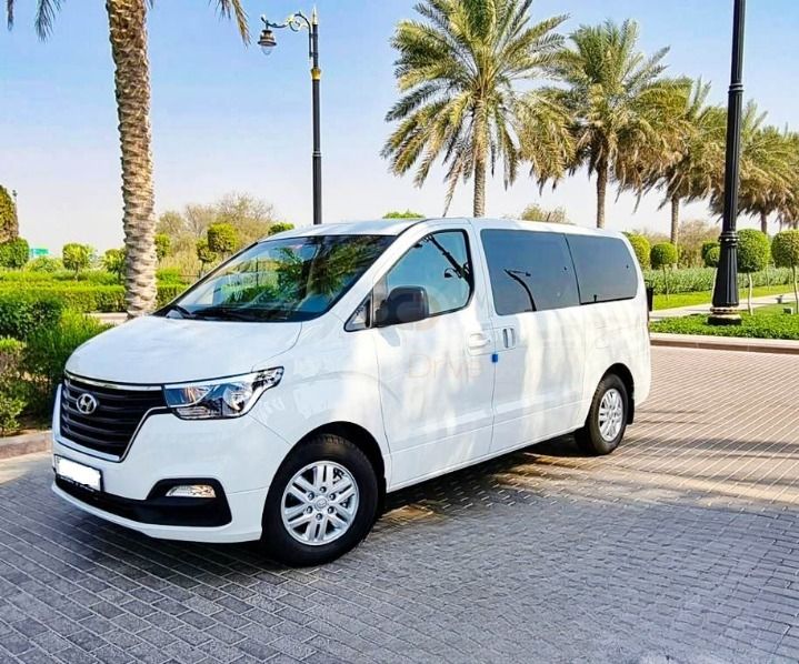 ليموزين مطار برج العرب في الإسكندرية